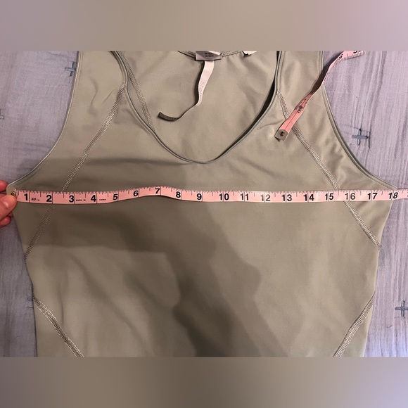 Adidas by Stella McCartney workout tank - Picture 6 of 6